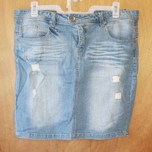 Cherokee Jean Skirt Women's Size 16
